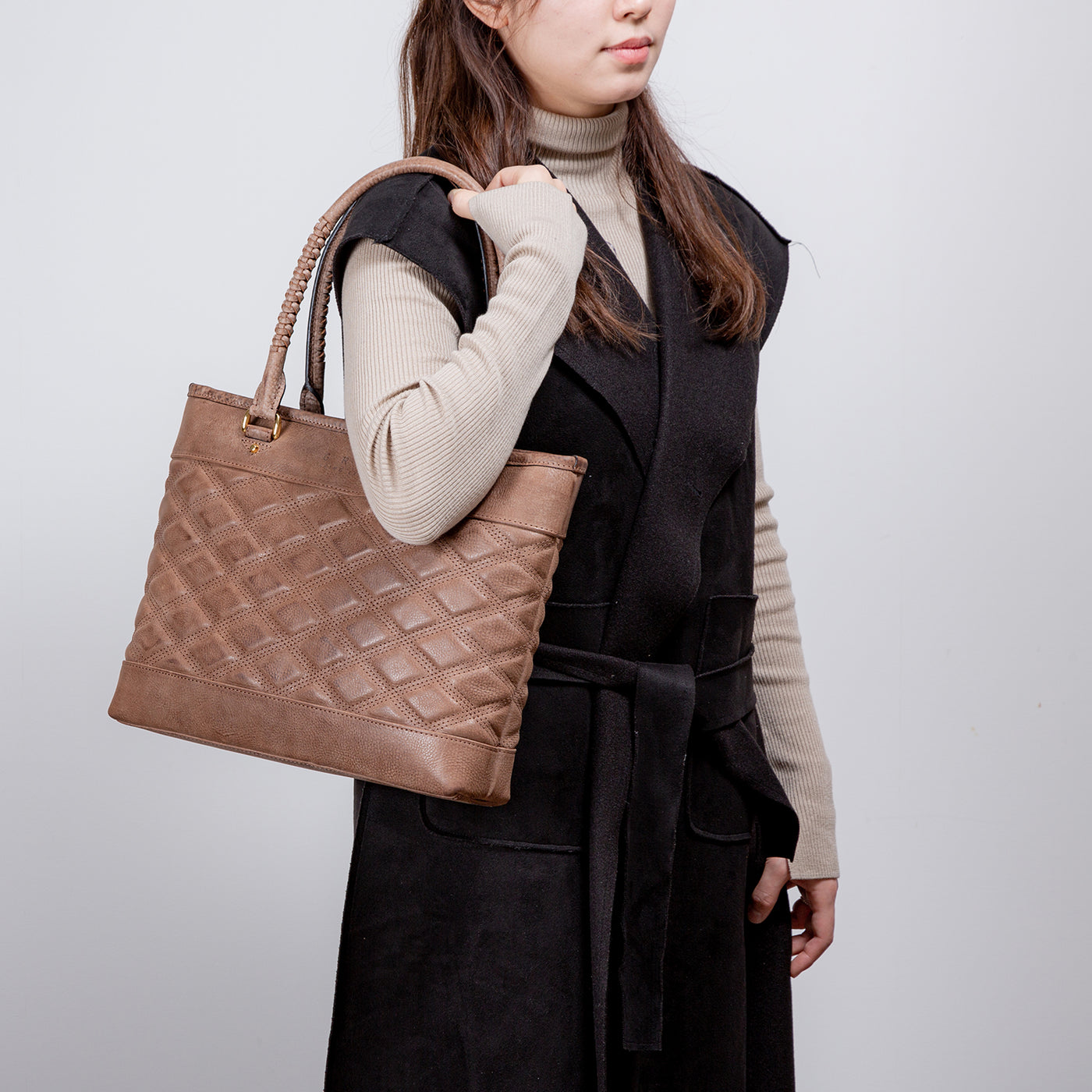 AGING TOTE / CHOCO – GROW